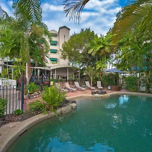 Sheridan 4*, Cairns Australia